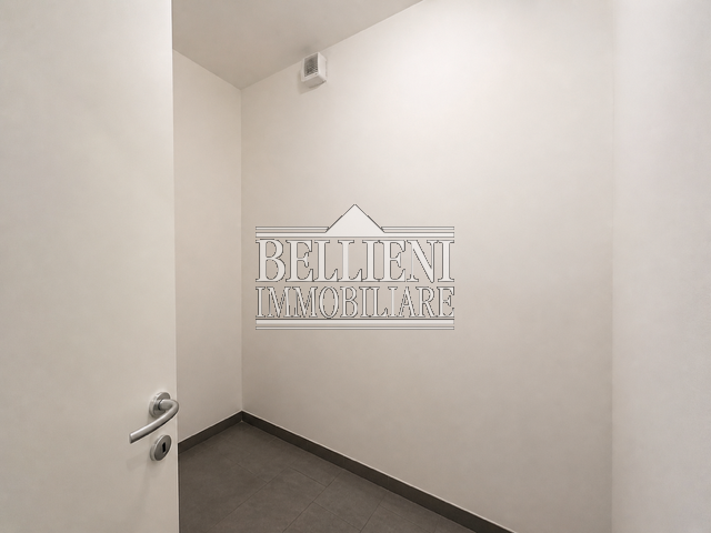 VIALE DELLA PACE - Proponiamo in vendita in un contesto residenziale di recente costruzione, un u...