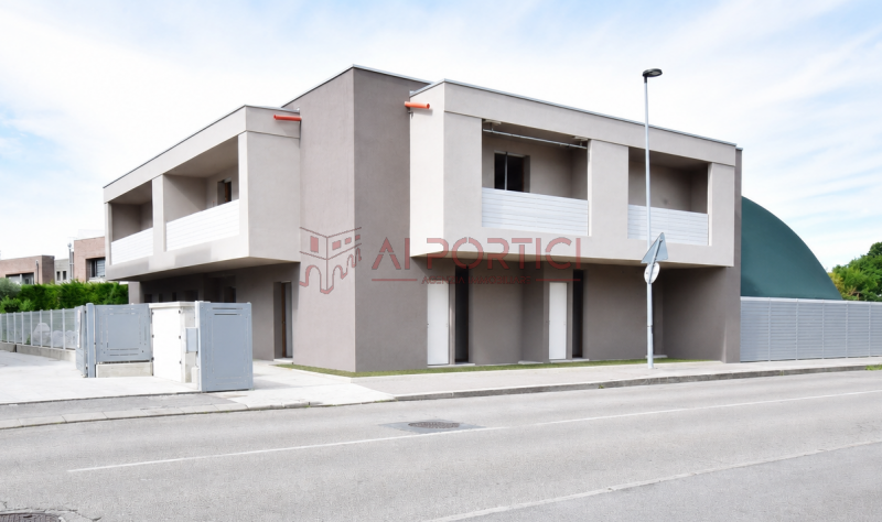 PIOVE DI SACCO - Situate nel nuovo quartiere residenziale di Sant'Anna, proponiamo esclusive VILL...