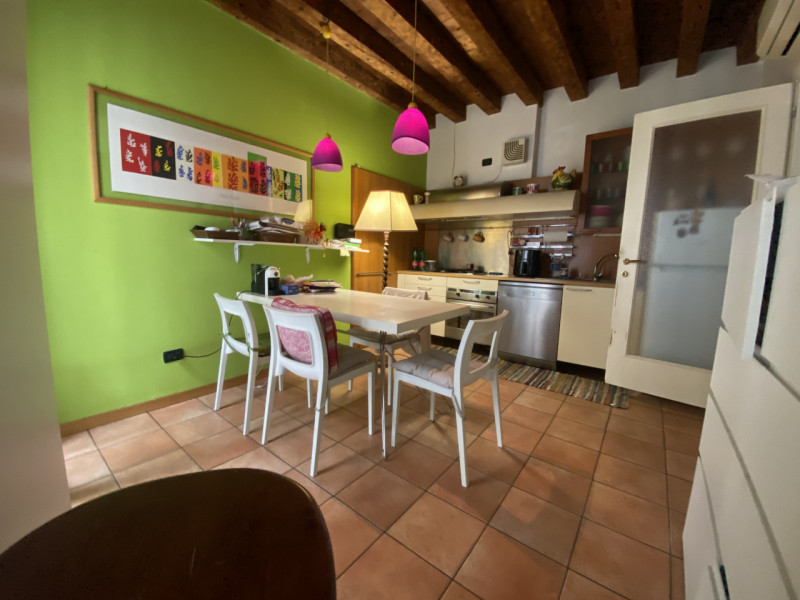 3 Camere 2WC Salone Cucina Poggioli

Scopri questo splendido appartamento pentalocale in vendita,...