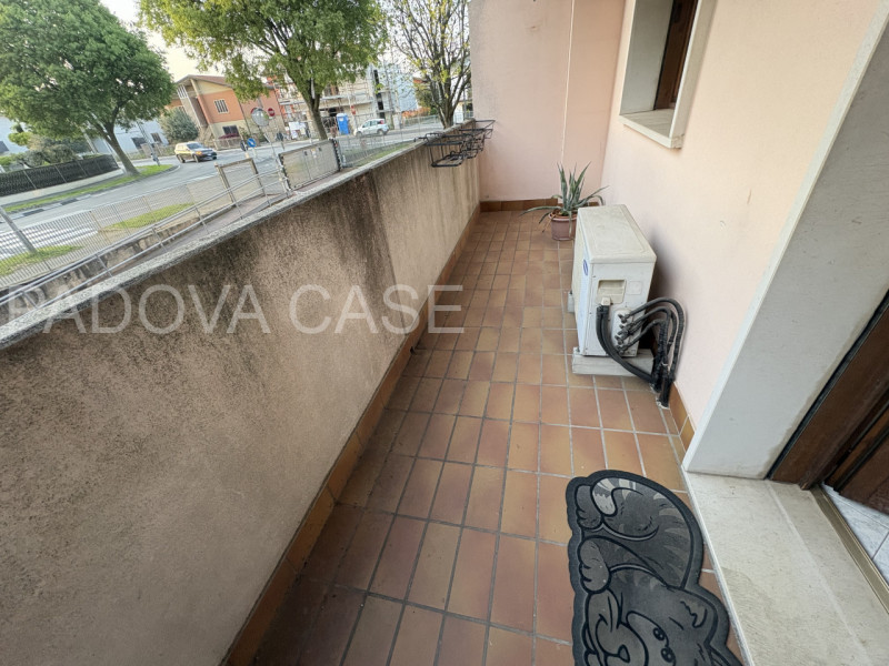 APPARTAMENTO A REDDITO –OPPORTUNITÀ D’INVESTIMENTO

Nel cuore del quartiere San Tommaso ad Albign...