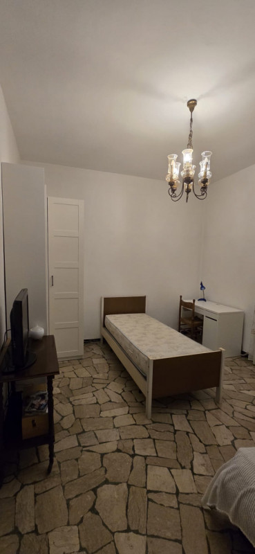 BRUSEGANA: Classe Energetica E - EPgl,nren 140,4 KWh/mq anno.
Palazzina di sole 4 unità in posizi...