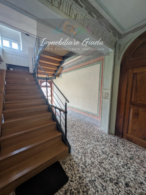 Cerchi un immobile elegante, raffinato e inserito in un contesto storico unico?
A Vittorio Veneto...