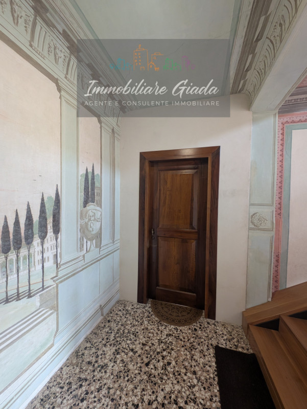 Cerchi un immobile elegante, raffinato e inserito in un contesto storico unico?
A Vittorio Veneto...