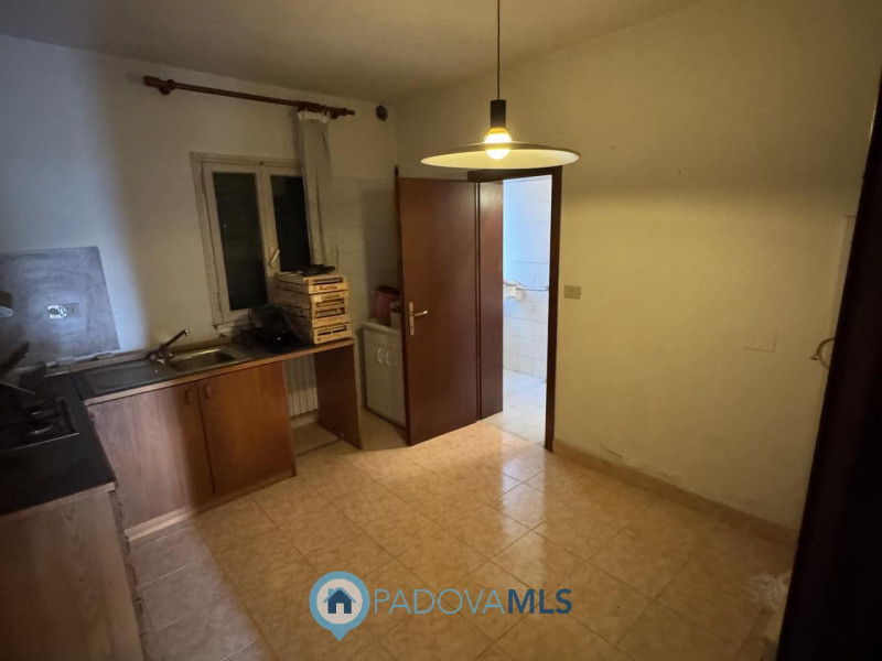 Immobile in esclusiva al Gruppo Padova MLS

In ottima posizione comodissima ai servizi, introvabi...