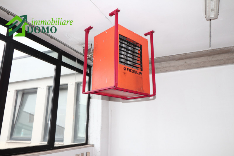 SANTORSO (zona industriale SCHIO): proponiamo in AFFITTO un capannone ARTIGIANALE, mq 130 altezza...