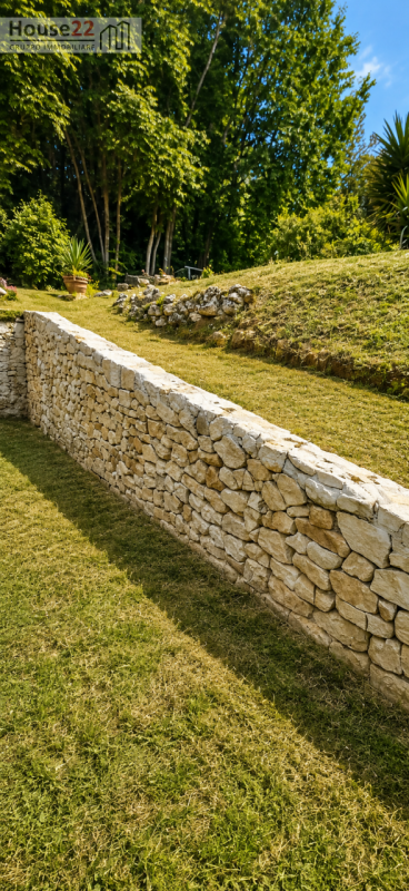 Nel cuore autentico del Gargano, immersa nell’incantevole paesaggio di Vico del Gargano, proponia...