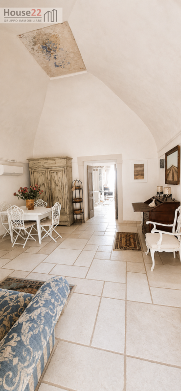 Nel cuore autentico del Gargano, immersa nell’incantevole paesaggio di Vico del Gargano, proponia...