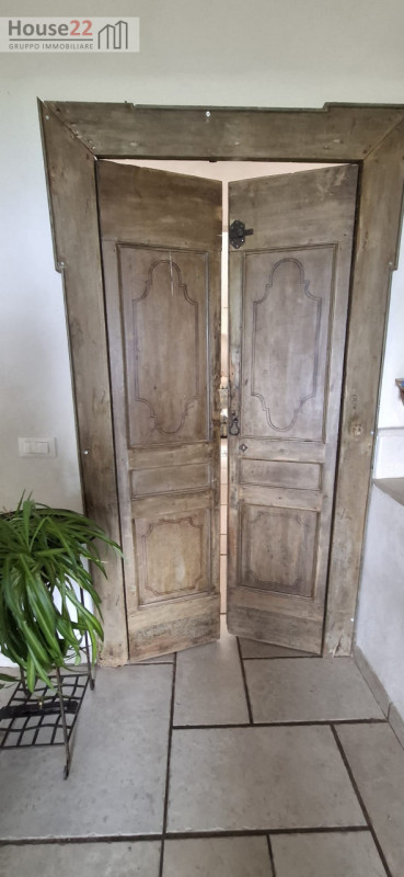 Nel cuore autentico del Gargano, immersa nell’incantevole paesaggio di Vico del Gargano, proponia...