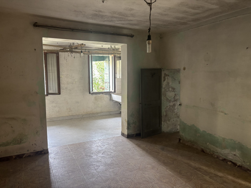 A Campodarsego, in una posizione tranquilla ma comoda ai principali servizi e collegamenti, propo...