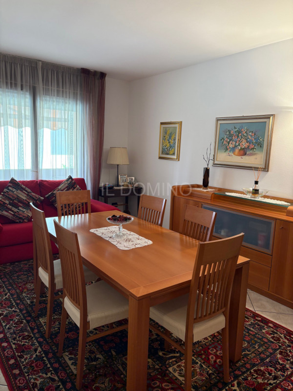 Arcella, in zona servita e tranquilla, all'interno di un contesto molto signorile, ottimo apparta...