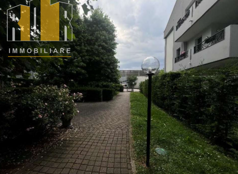 Asta telematica 29.07.2026 ore 15:00

Appartamento al piano terra, un annesso garage al piano pri...
