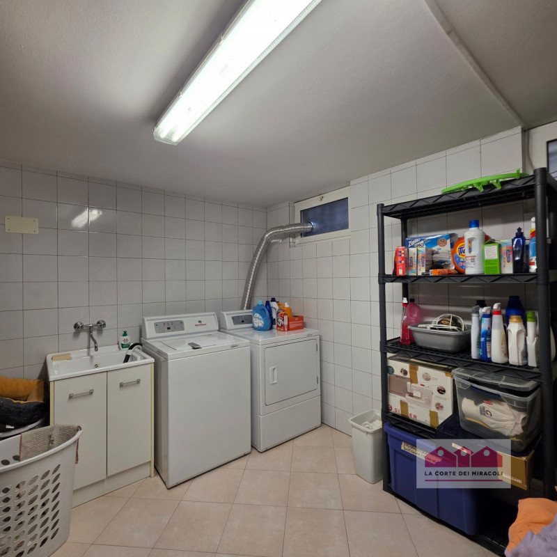 COSTABISSARA: ELEGANTE CASA SINGOLA RISTRUTTURATA CON AMPIO GIARDINO PRIVATO E NESSUN INTERVENTO ...