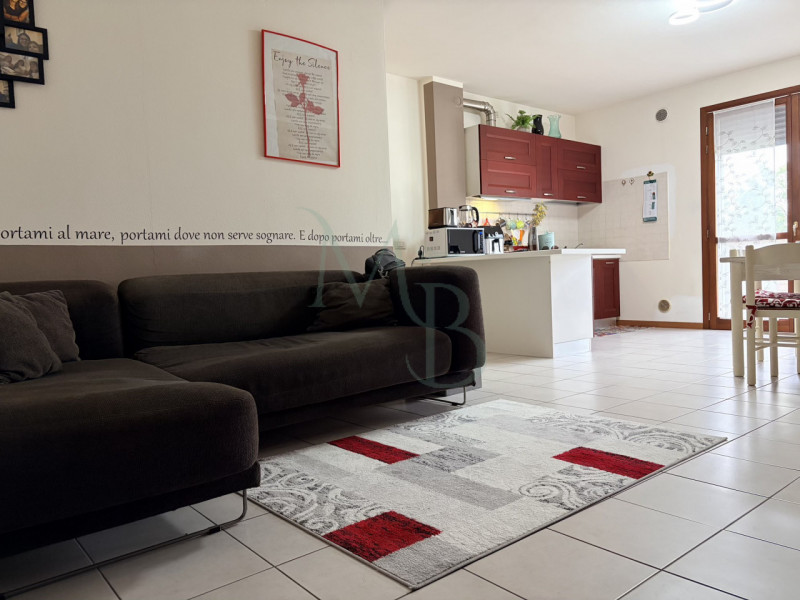 LEGNARO (PD) – Volparo: Immobiliare MB propone in esclusiva un luminoso appartamento trilocale si...