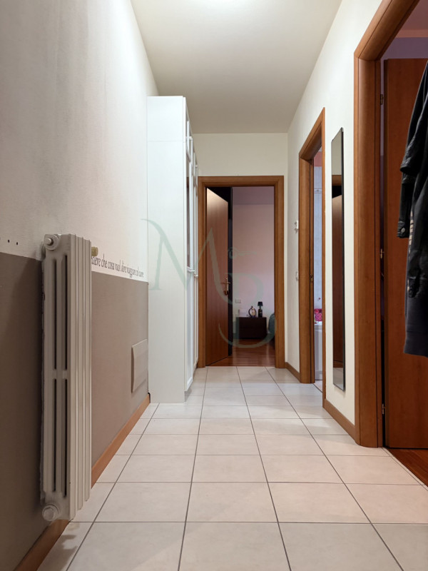 LEGNARO (PD) – Volparo: Immobiliare MB propone in esclusiva un luminoso appartamento trilocale si...