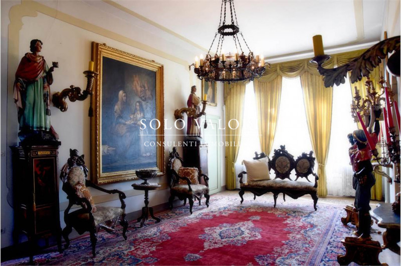 Rif. C355 (per info 338 9387816 Matteo – 340 2242606 Marco)

Immersa nel paesaggio suggestivo del...