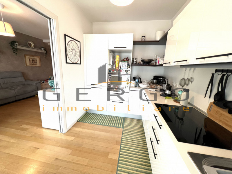 (Per INFO Cristina 3389226442) NON PER STUDENTI. A Padova, vicinanze capolinea sud del tram, con ...