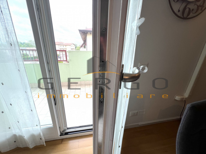 (Per INFO Cristina 3389226442) NON PER STUDENTI. A Padova, vicinanze capolinea sud del tram, con ...
