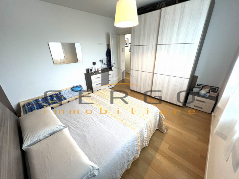 (Per INFO Cristina 3389226442) NON PER STUDENTI. A Padova, vicinanze capolinea sud del tram, con ...