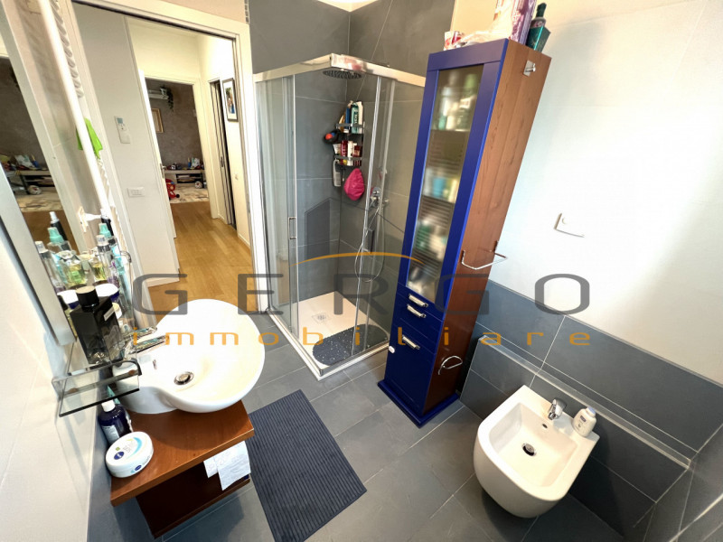 (Per INFO Cristina 3389226442) NON PER STUDENTI. A Padova, vicinanze capolinea sud del tram, con ...