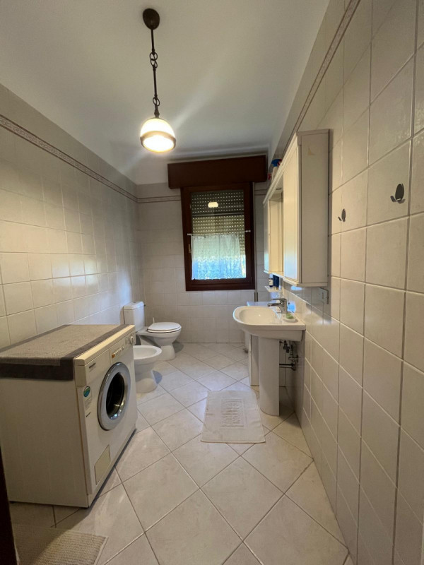 GALTA DI VIGONOVO: Classe Energetica in fase di definizione.
In zona verde e tranquilla, casa sin...