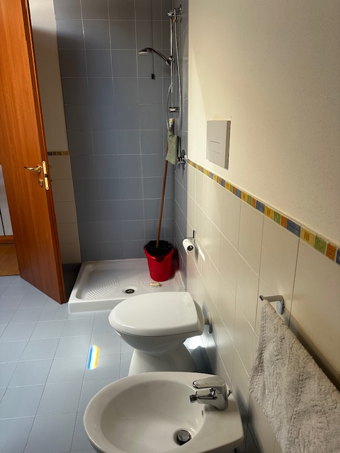 Campodarsego in zona centrale e residenziale, comodo a tutti i servizi del paese, proponiamo un a...