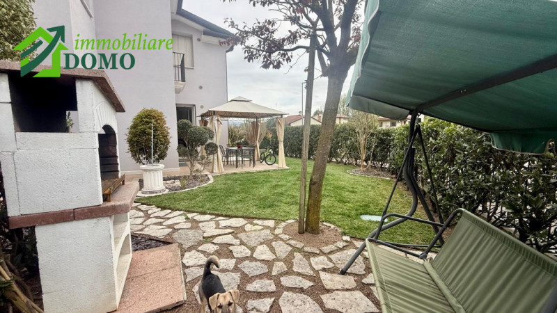 Sarcedo: appartamento bicamere posto al piano terra con ampio giardino privato € 210.000 info 044...