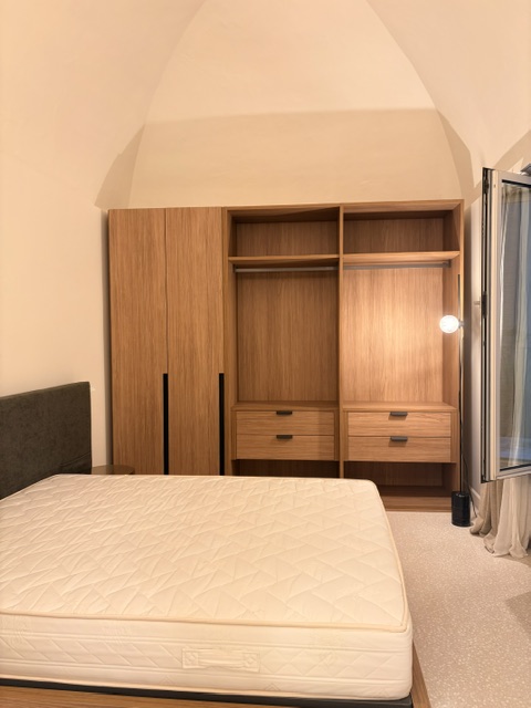 In centro storico, in prestigioso palazzo d'epoca, è disponibile un pied-à-terre di circa 40 mq c...