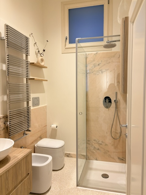 In centro storico, in prestigioso palazzo d'epoca, è disponibile un pied-à-terre di circa 40 mq c...