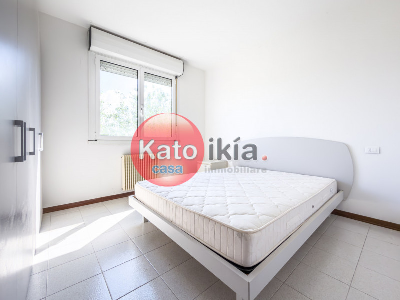 Zona Pomari mini appartamento completamente arredato, ideale anche per investimento.

Composizion...