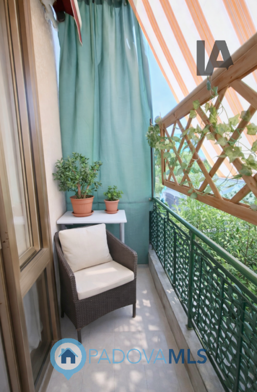 Immobile in esclusiva al Gruppo Padova MLS
PORZIONE DI BIFAMILIARE CON GIARDINO – ARCELLA/S.BELLI...