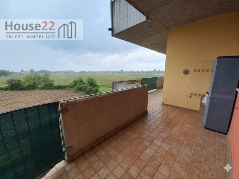 VICENZA - ZONA SETTECA’. In recente e curato condominio si propone in LOCAZIONE moderno bicamere ...