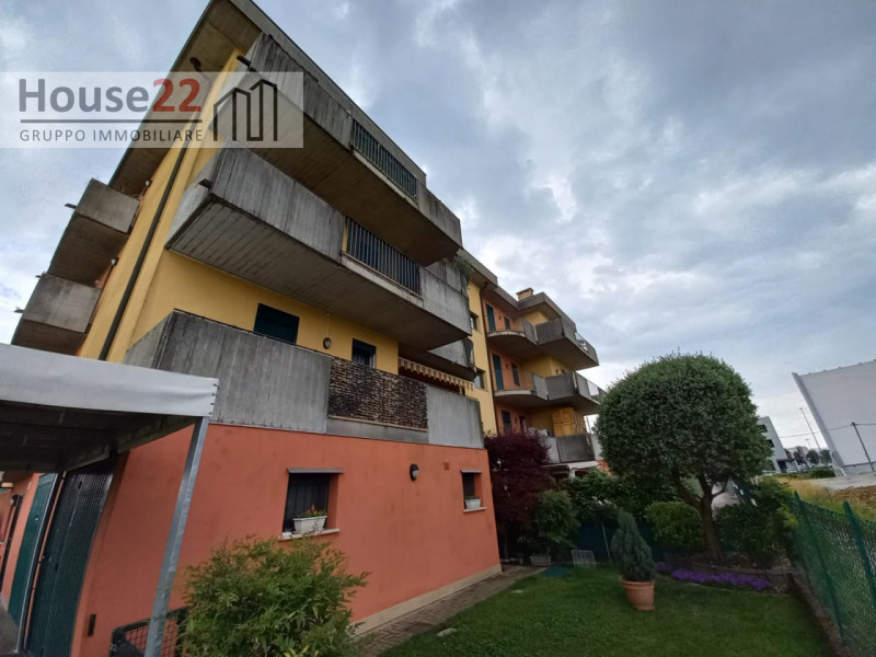 VICENZA - ZONA SETTECA’. In recente e curato condominio si propone in LOCAZIONE moderno bicamere ...