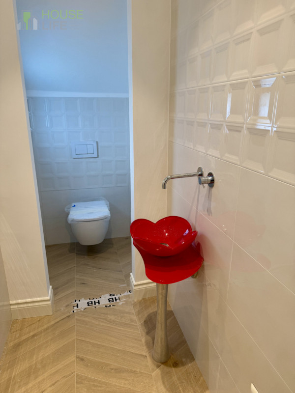 VICENZA - S. Bortolo: In una delle zone residenziali più richieste di Vicenza, a due minuti dall'...