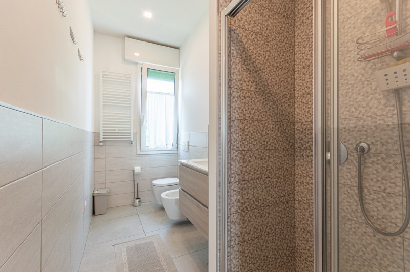 PADOVA - VIA BERTACCHI rif. S2: in appartamento completamente ristrutturato, casa su misura ha il...