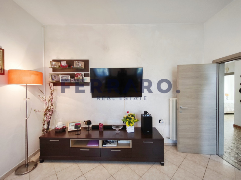 Treviso, Monigo. Codice CV18. 

In tranquillo contesto residenziale, proponiamo ampio e luminoso ...