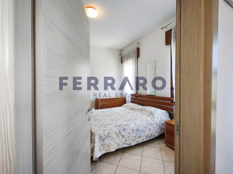Treviso, Monigo. Codice CV18. 

In tranquillo contesto residenziale, proponiamo ampio e luminoso ...