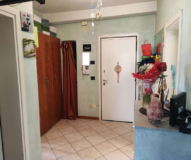 Rif. A.A.65-25

Vendita all'asta - appartamento al 3° piano con garage in data 17 giugno 2026

De...