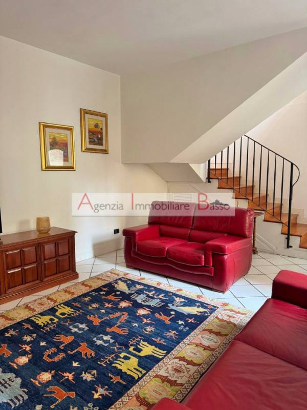 APPARTAMENTO IN CENTRO STORICO-ZONA RIVIERA TISO DA CAMPOSAMPIERO/TORRESINO
In contesto tranquill...