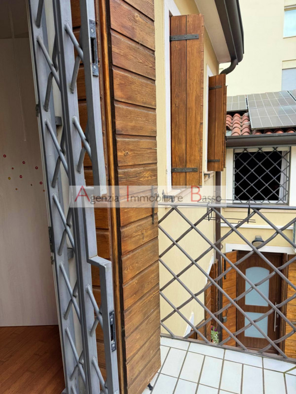 APPARTAMENTO IN CENTRO STORICO-ZONA RIVIERA TISO DA CAMPOSAMPIERO/TORRESINO
In contesto tranquill...