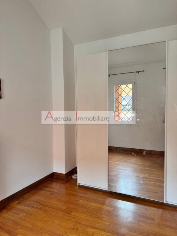 APPARTAMENTO IN CENTRO STORICO-ZONA RIVIERA TISO DA CAMPOSAMPIERO/TORRESINO
In contesto tranquill...
