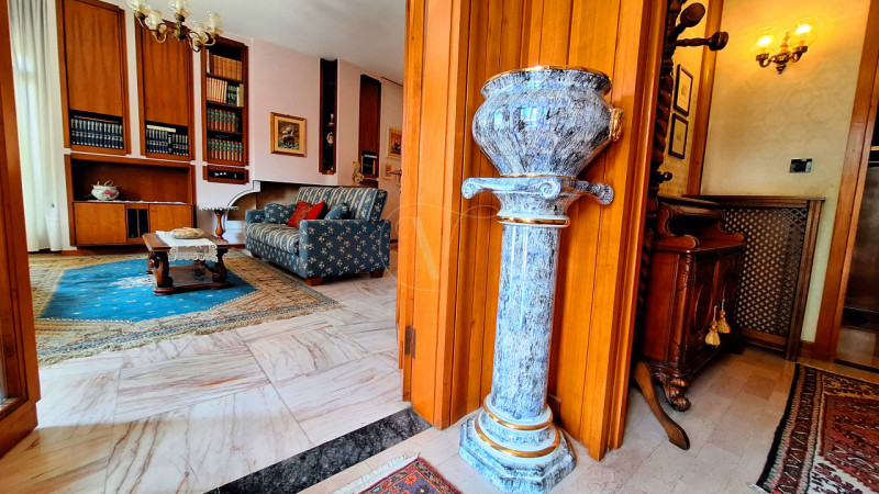 Sogni una casa singola, con giardino, con tanto spazio per far crescere la tua famiglia e possibi...