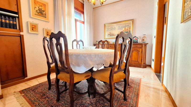 Sogni una casa singola, con giardino, con tanto spazio per far crescere la tua famiglia e possibi...