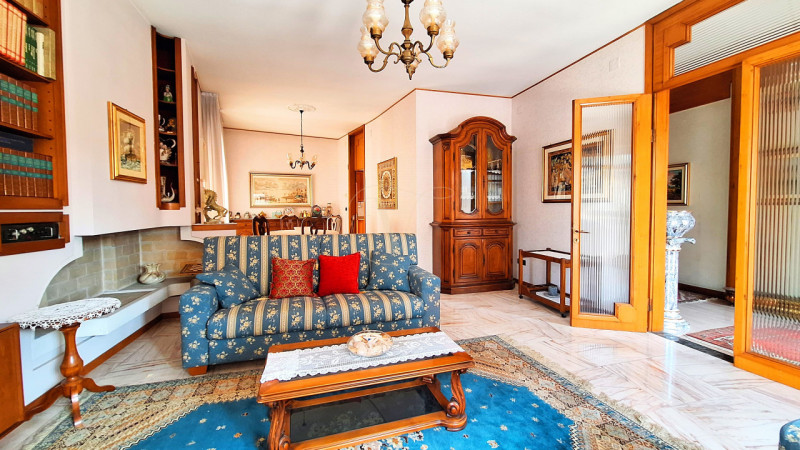 Sogni una casa singola, con giardino, con tanto spazio per far crescere la tua famiglia e possibi...