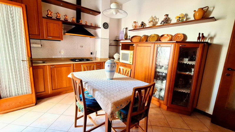 Sogni una casa singola, con giardino, con tanto spazio per far crescere la tua famiglia e possibi...