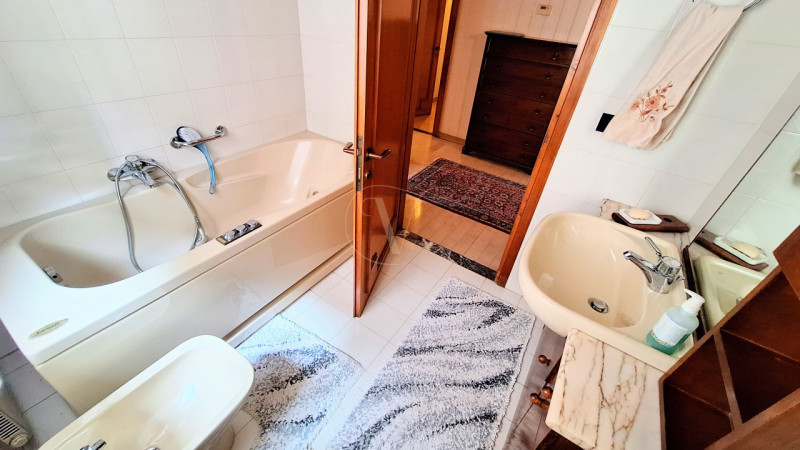 Sogni una casa singola, con giardino, con tanto spazio per far crescere la tua famiglia e possibi...