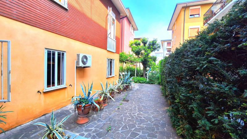 Sogni una casa singola, con giardino, con tanto spazio per far crescere la tua famiglia e possibi...