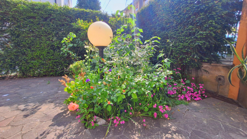Sogni una casa singola, con giardino, con tanto spazio per far crescere la tua famiglia e possibi...