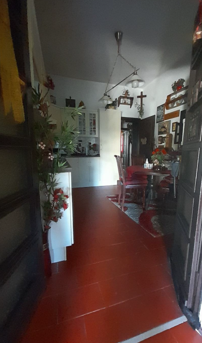 Rif. A.A.8-25

Vendita all'asta - abitazione unifamiliare con giardino in data 18 giugno 2026

De...