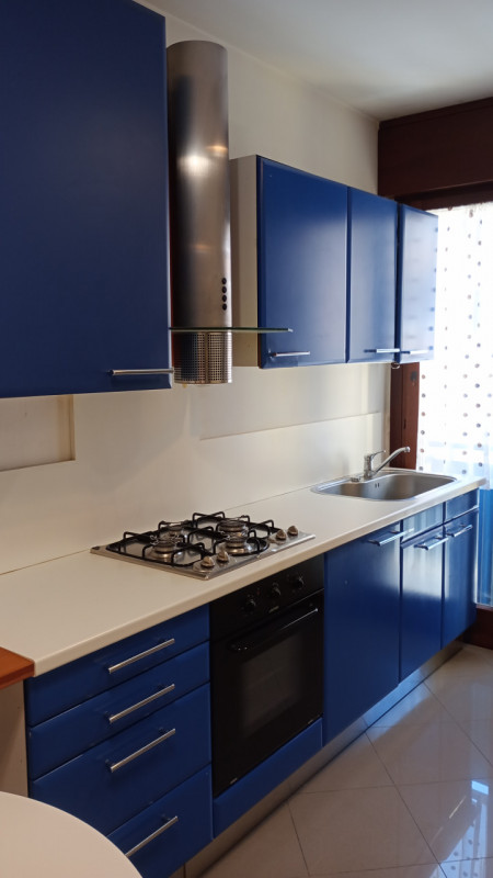 Appartamento in Via Trieste comodissimo ad ogni servizio( centro storico, stazione ferroviaria, u...