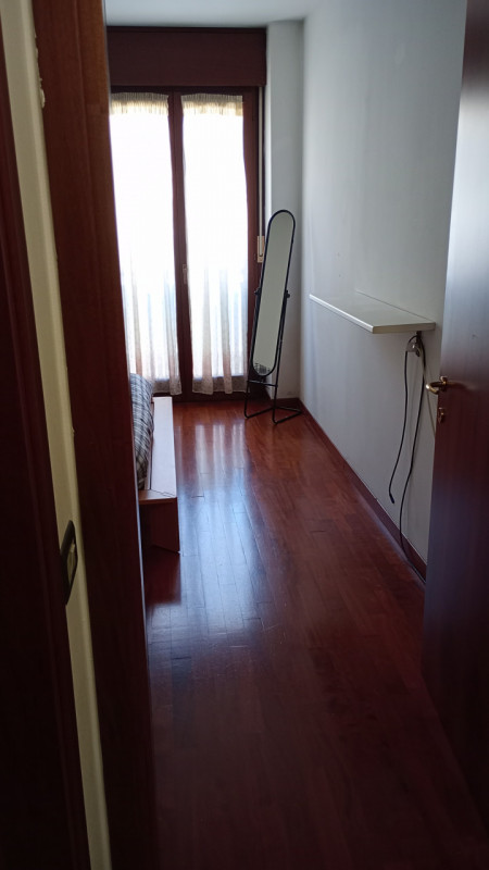 Appartamento in Via Trieste comodissimo ad ogni servizio( centro storico, stazione ferroviaria, u...